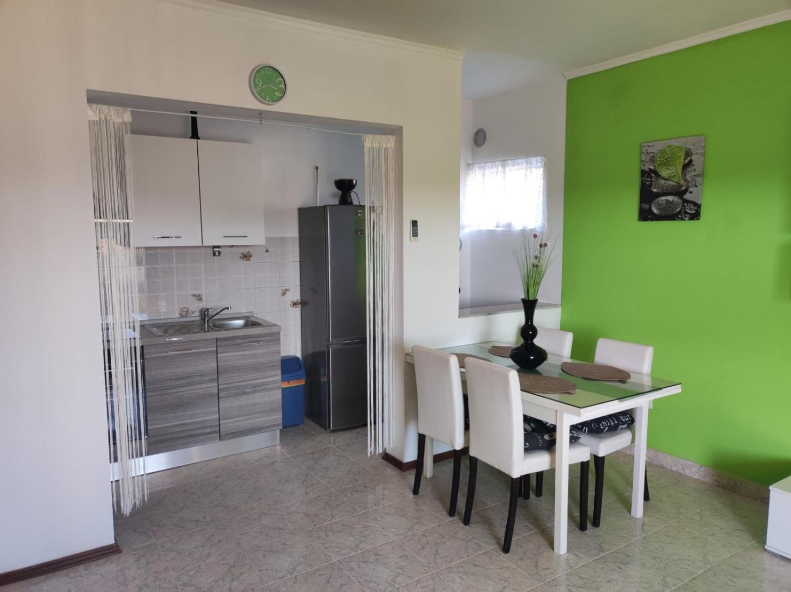 Apartment Mali Duje Puticanje Exteriör bild
